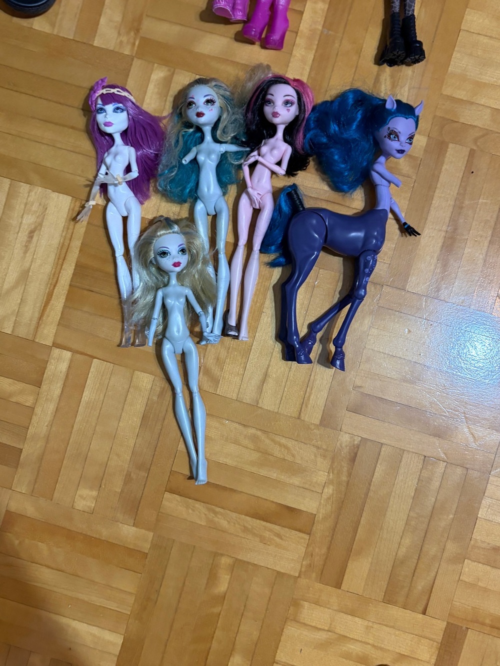 monster high dolls undressed lot (available separately)